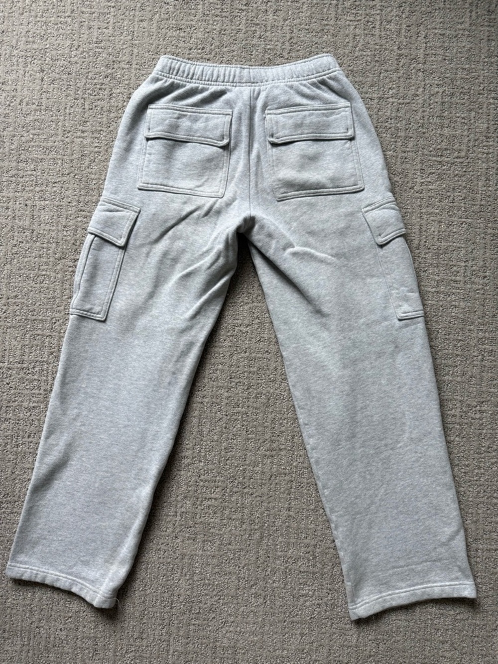 Aritzia TNA Mega Cargo Sweatpants in Ice Grey -2XS